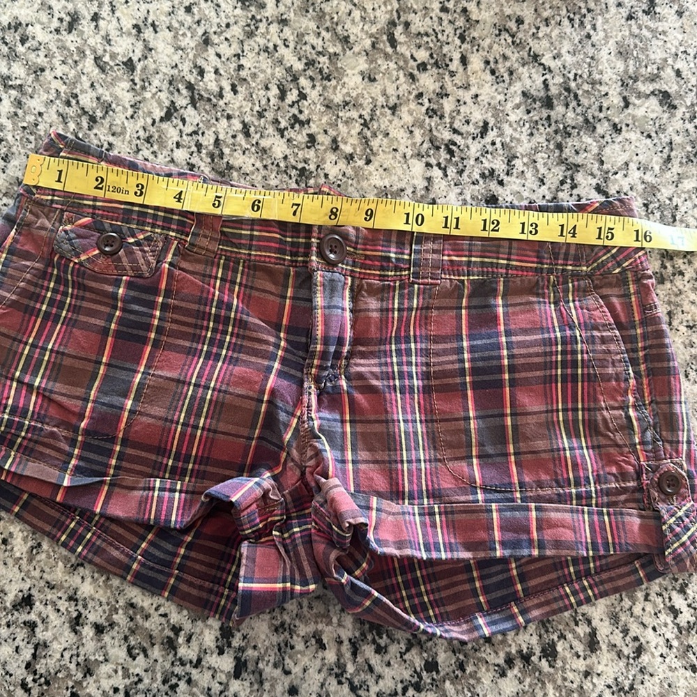 Vintage American Eagle Plaid Shorts - Picture 4 of 5